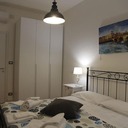 Bed and Breakfast Es - Essential Solution & Emotion Stories Verona Exterior foto